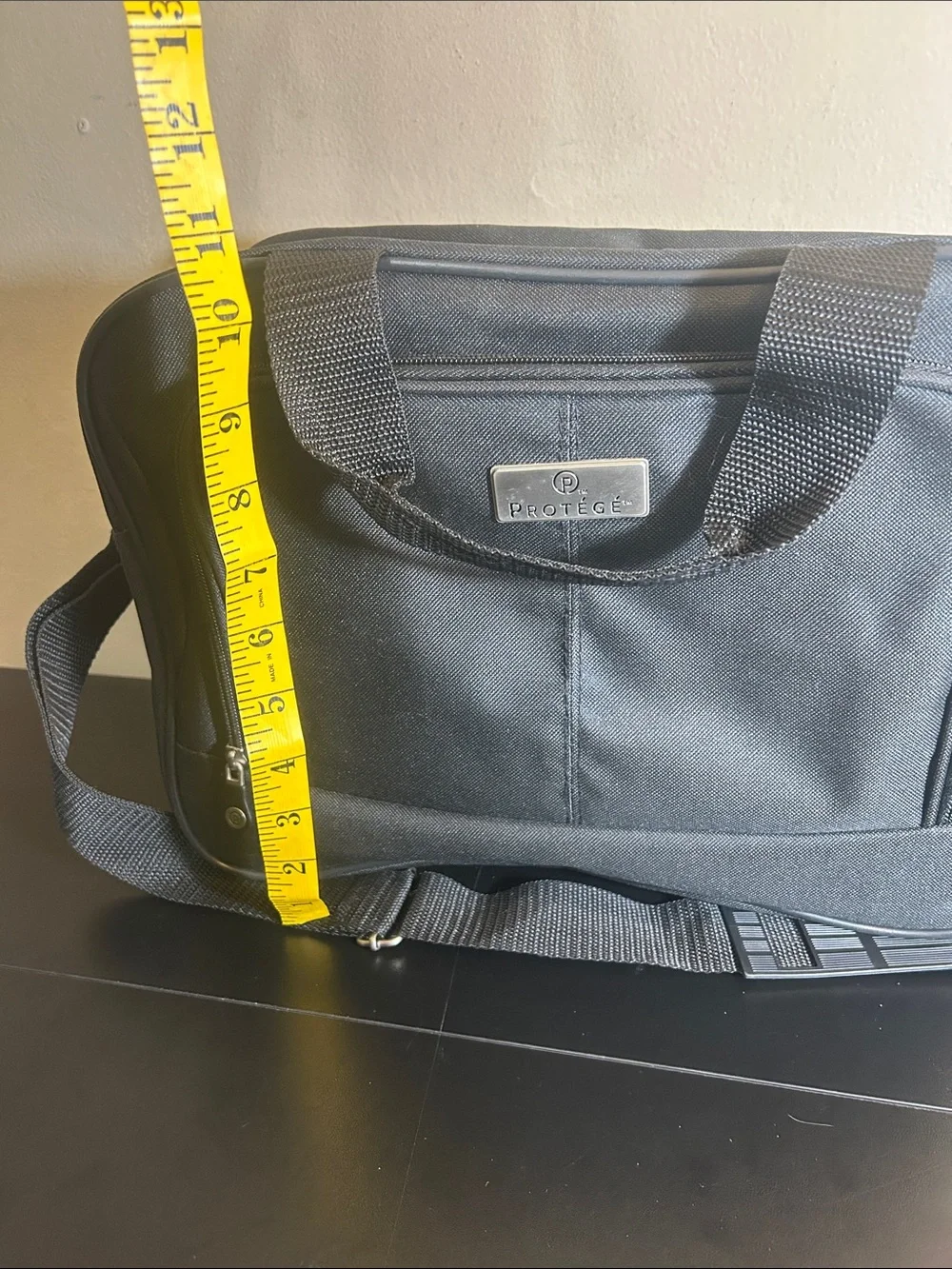 Protege Collection protege black